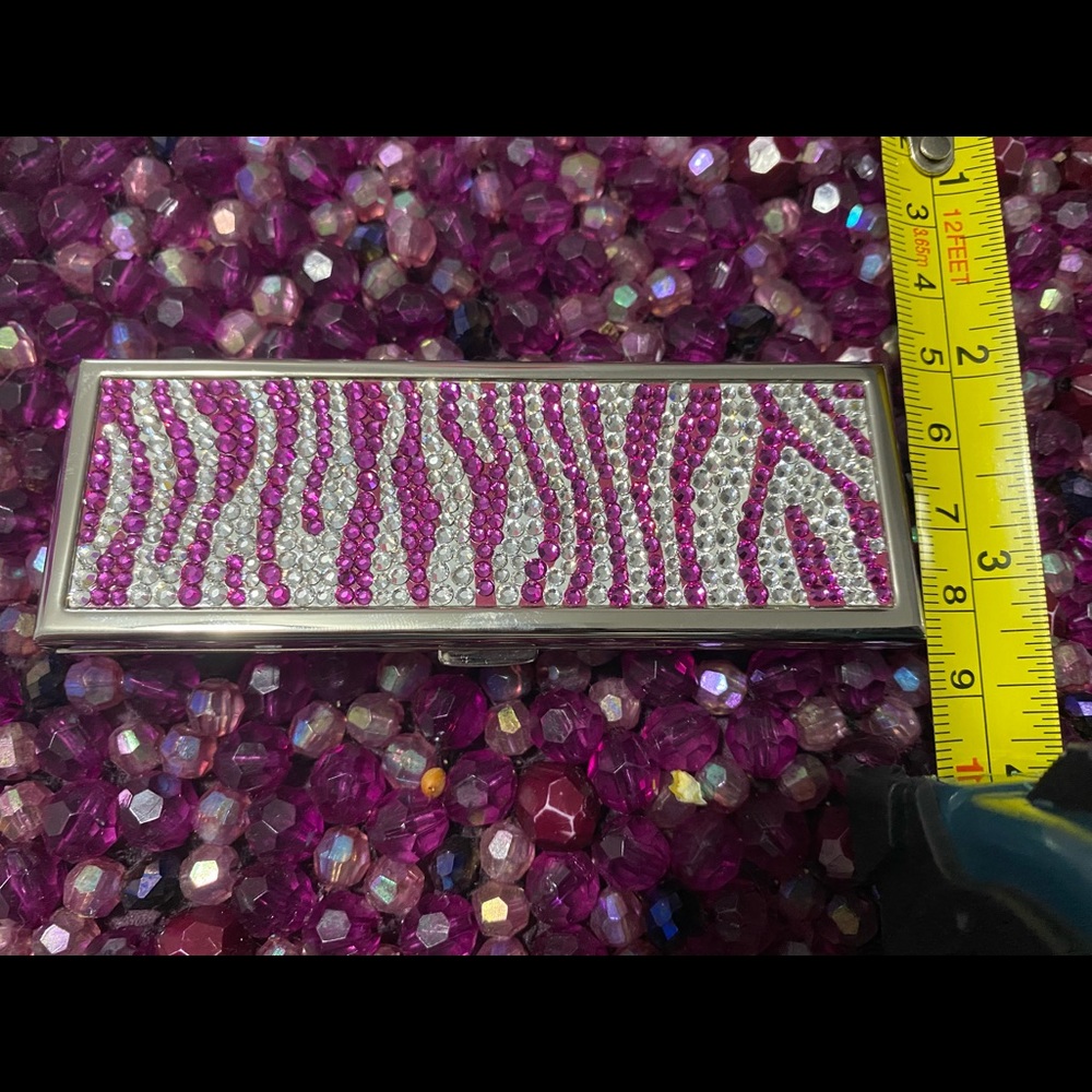 Judith Leiber Compact - Picture 4 of 5